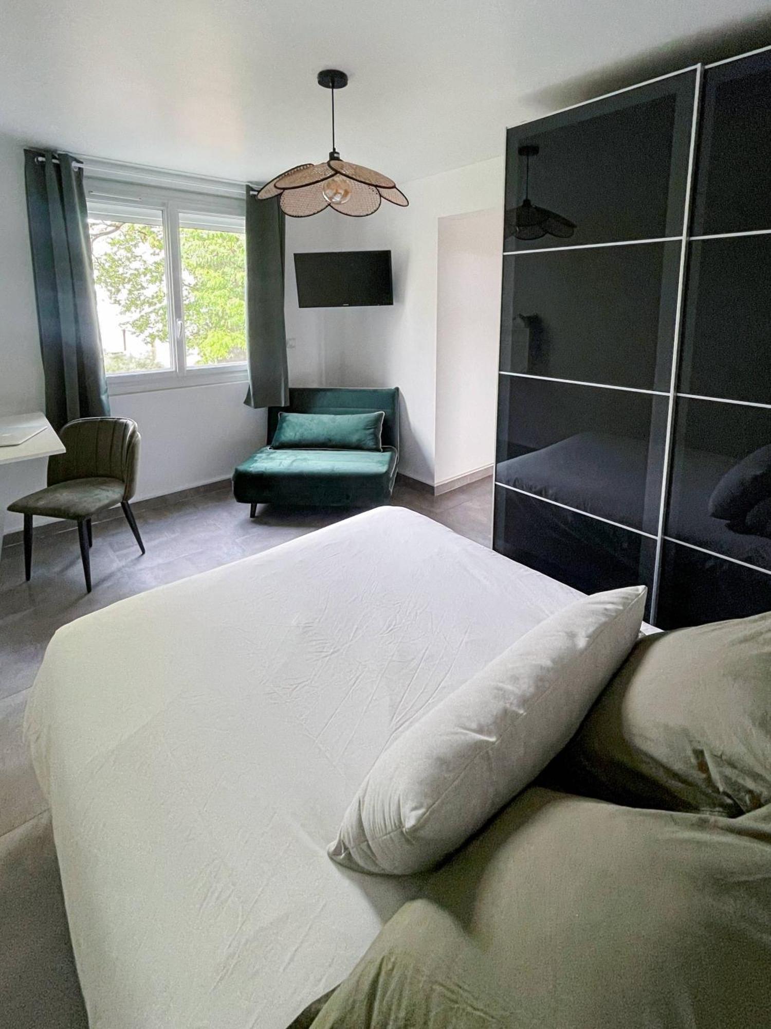 Auteuil • 4 Chambres • Wifi • Metro A 400M Rennes Exteriér fotografie